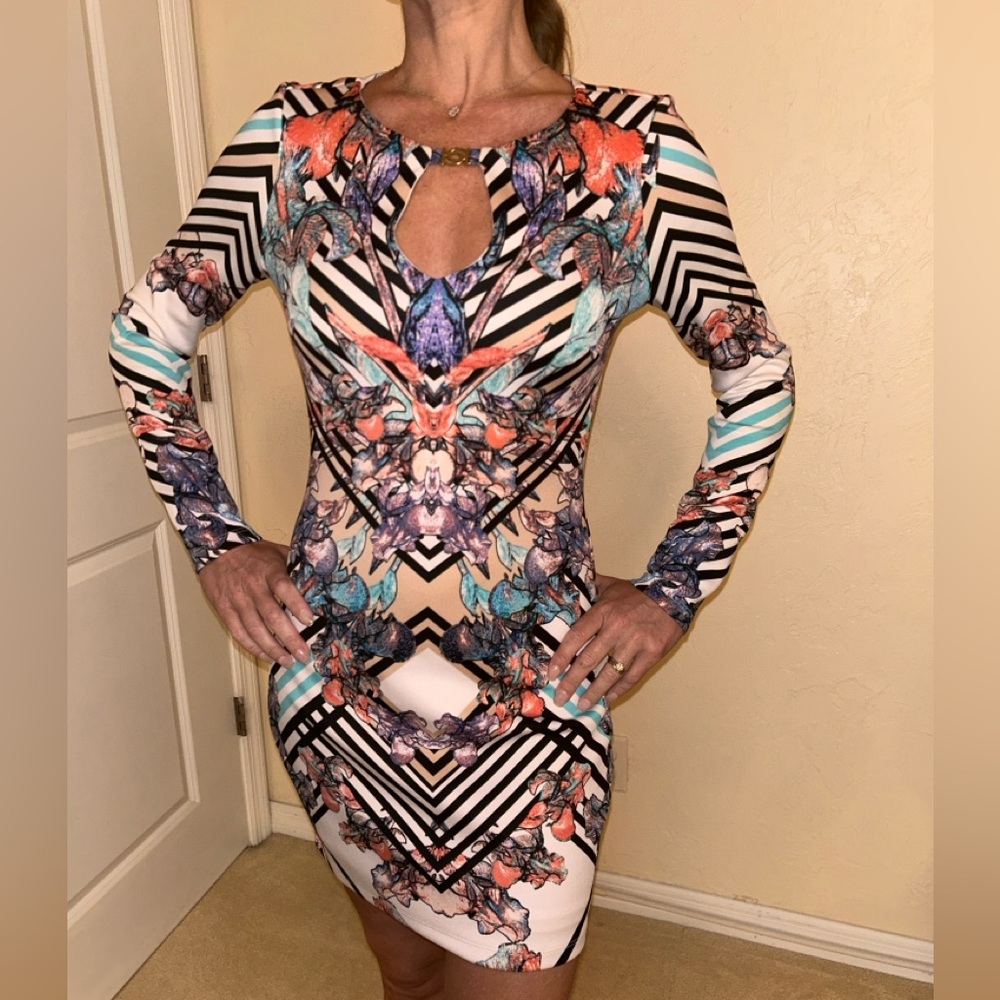 Bebe colorful fun dress!